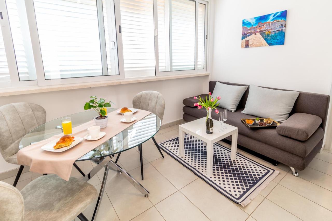 Apartments Vito ดูบรอฟนิก ภายนอก รูปภาพ