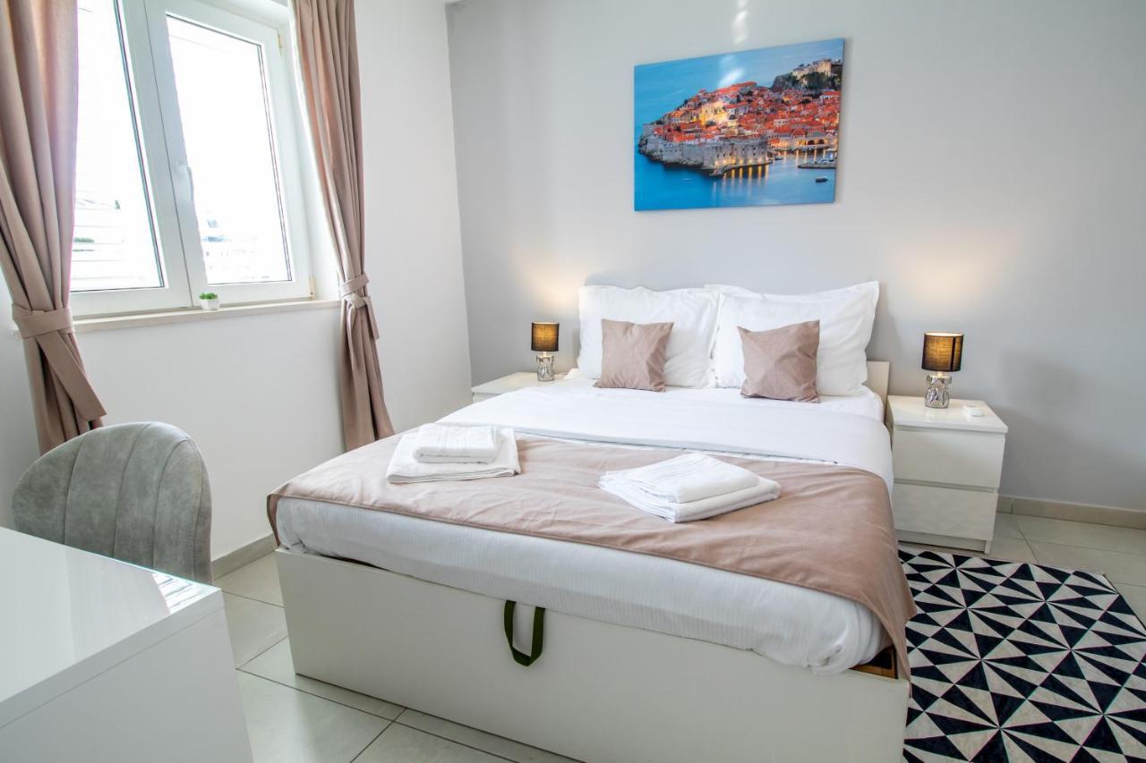 Apartments Vito ดูบรอฟนิก ภายนอก รูปภาพ